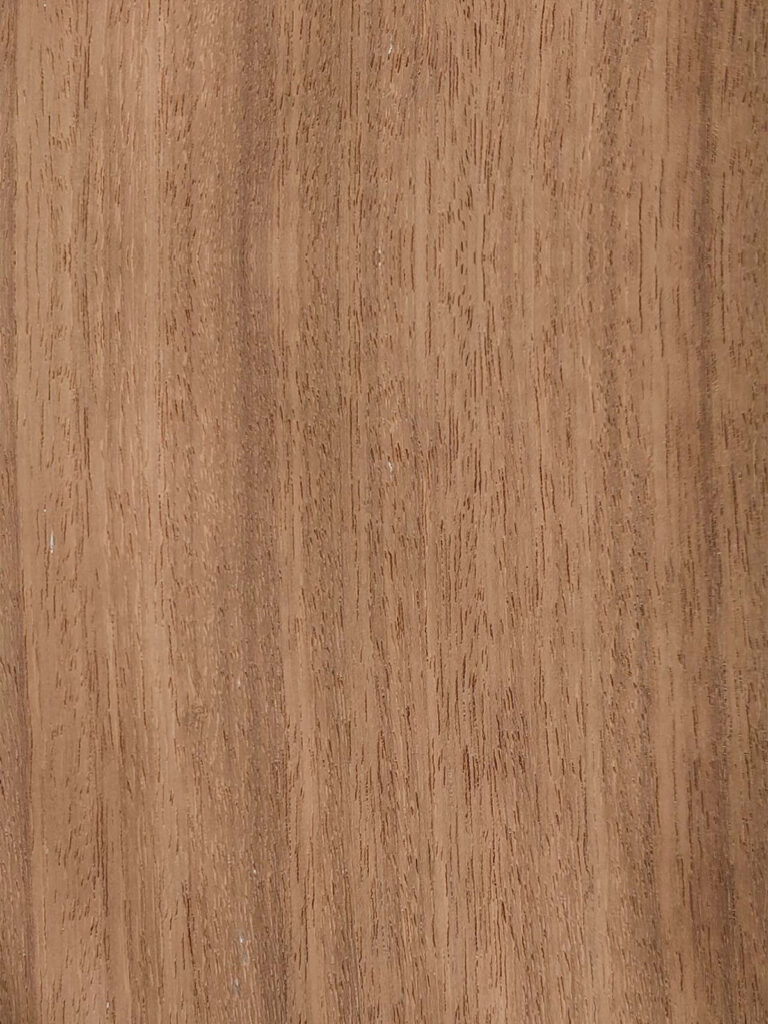 Muestra textura madera iroko